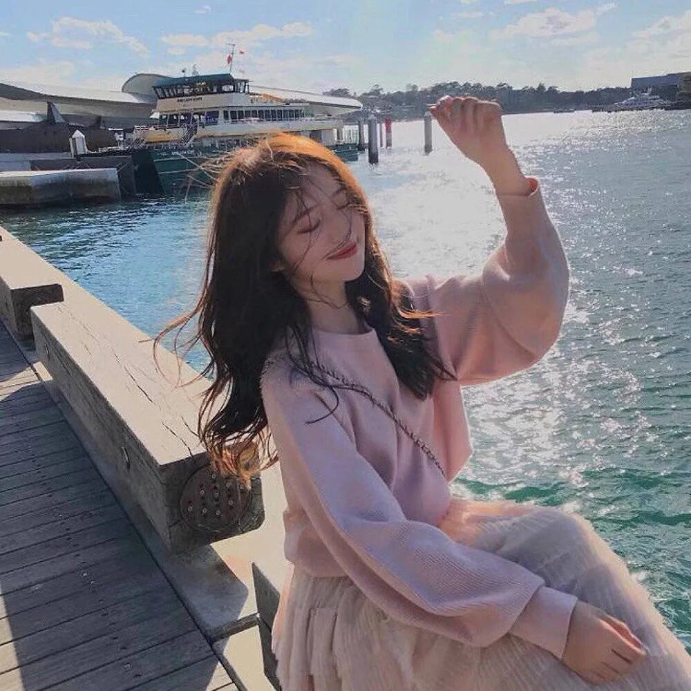 银杏校服2025海报