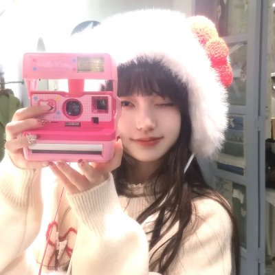 白昼校服海报